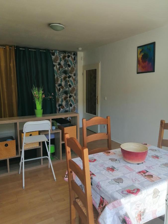 Kievaille Apartment Plaisir Exterior photo