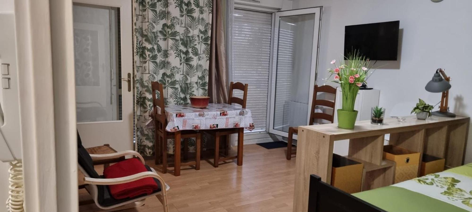 Kievaille Apartment Plaisir Room photo